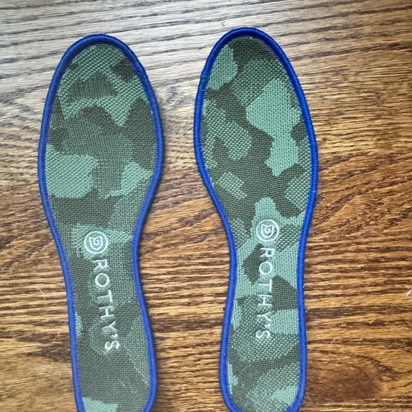 Rothy's Green Camouflage Women's loafers - Picture 5 of 5